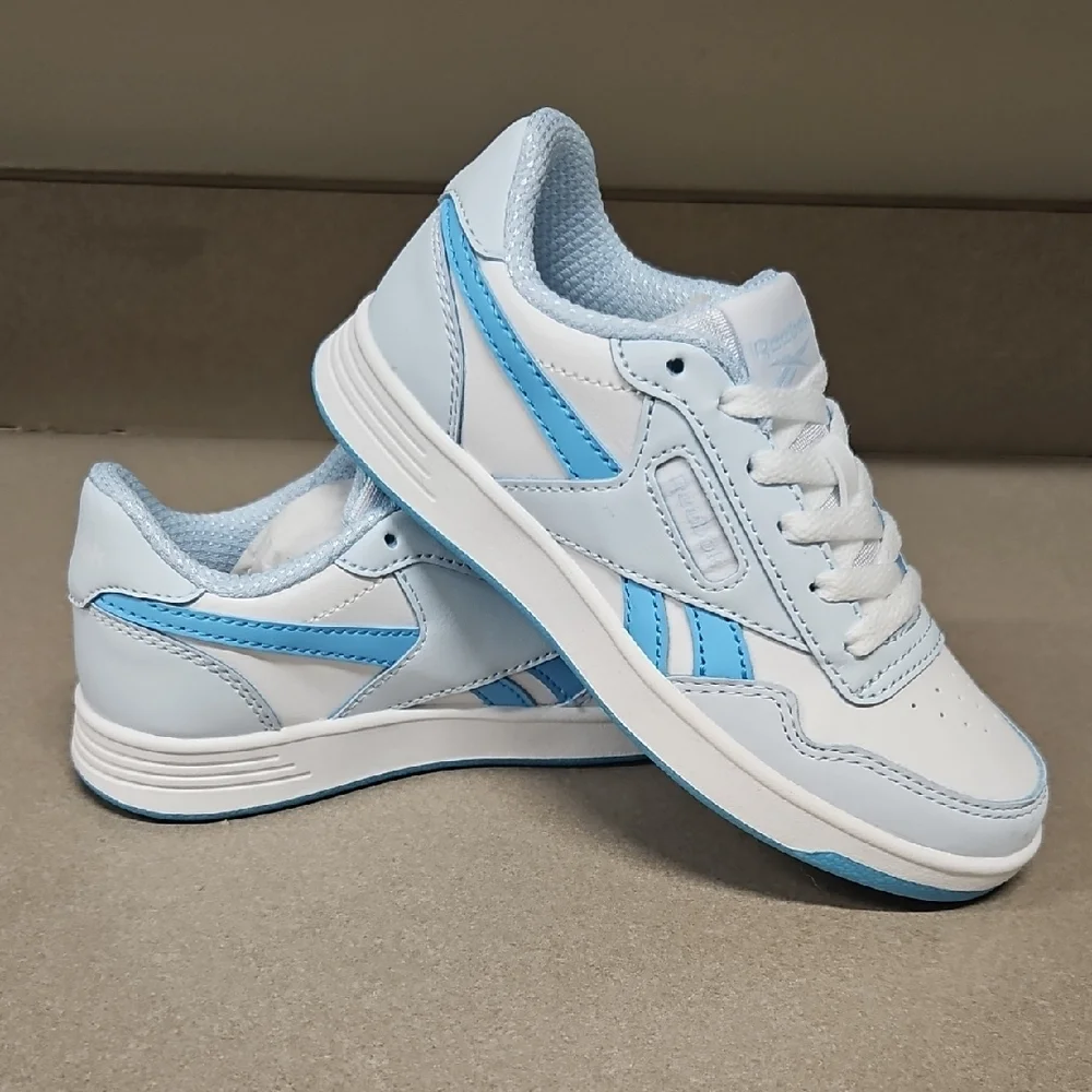 Reebok Kids Sneakers in White and Light Blue - Picture 2 of 11